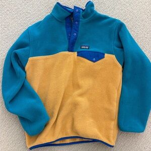 Kids Patagonia like new size 12